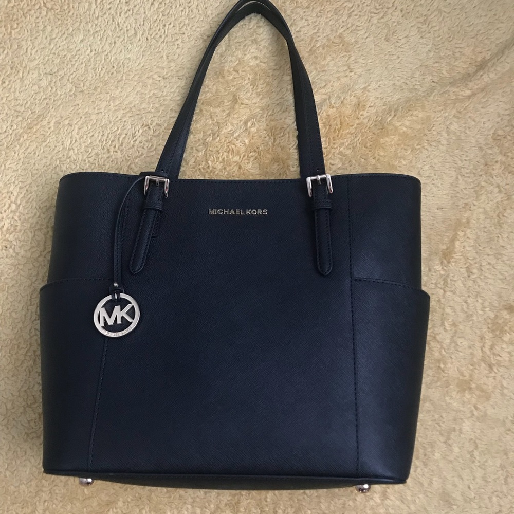 Black Michael kors tote